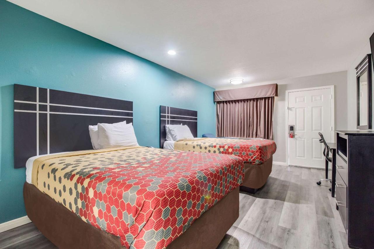 Econo Lodge Houston Brookhollow מראה חיצוני תמונה
