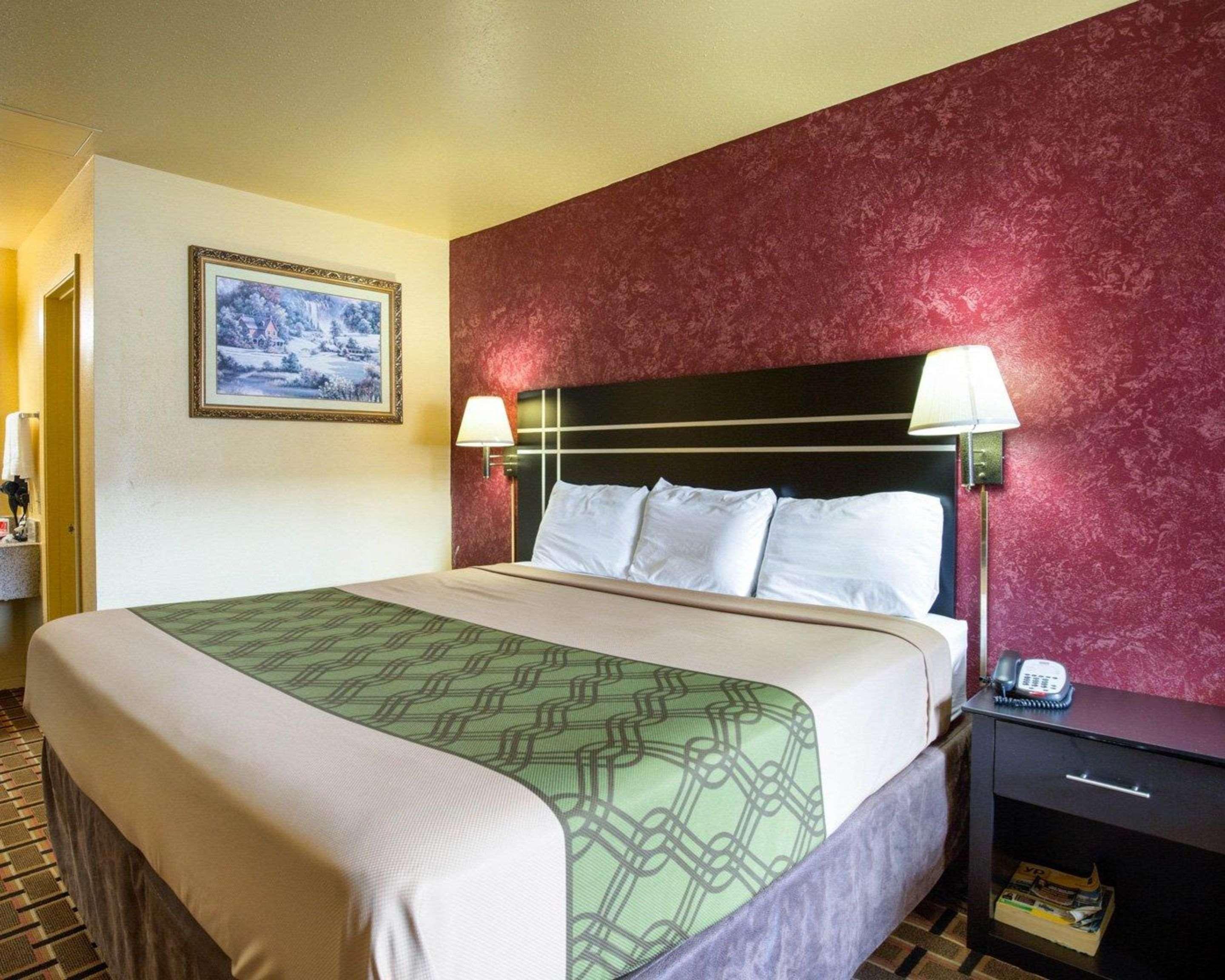 Econo Lodge Houston Brookhollow מראה חיצוני תמונה
